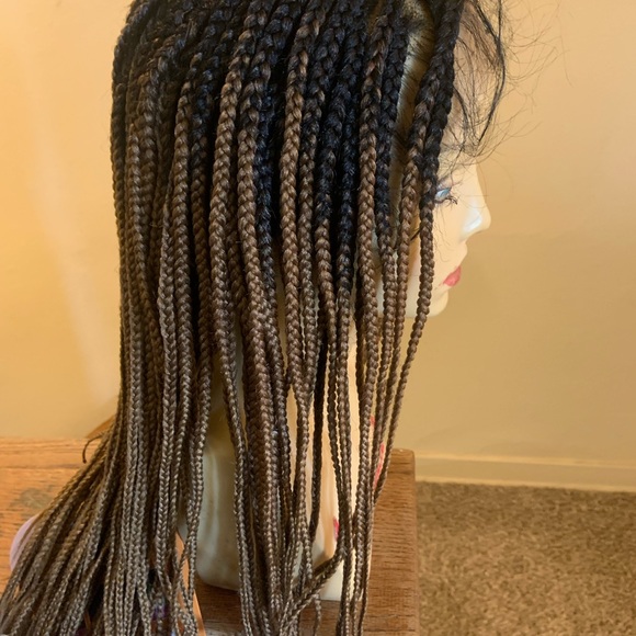 Outre HD Pre-Braided Lace Frontal Wig 13X4 Knotless Square Part Braids 26" - Picture 5 of 5